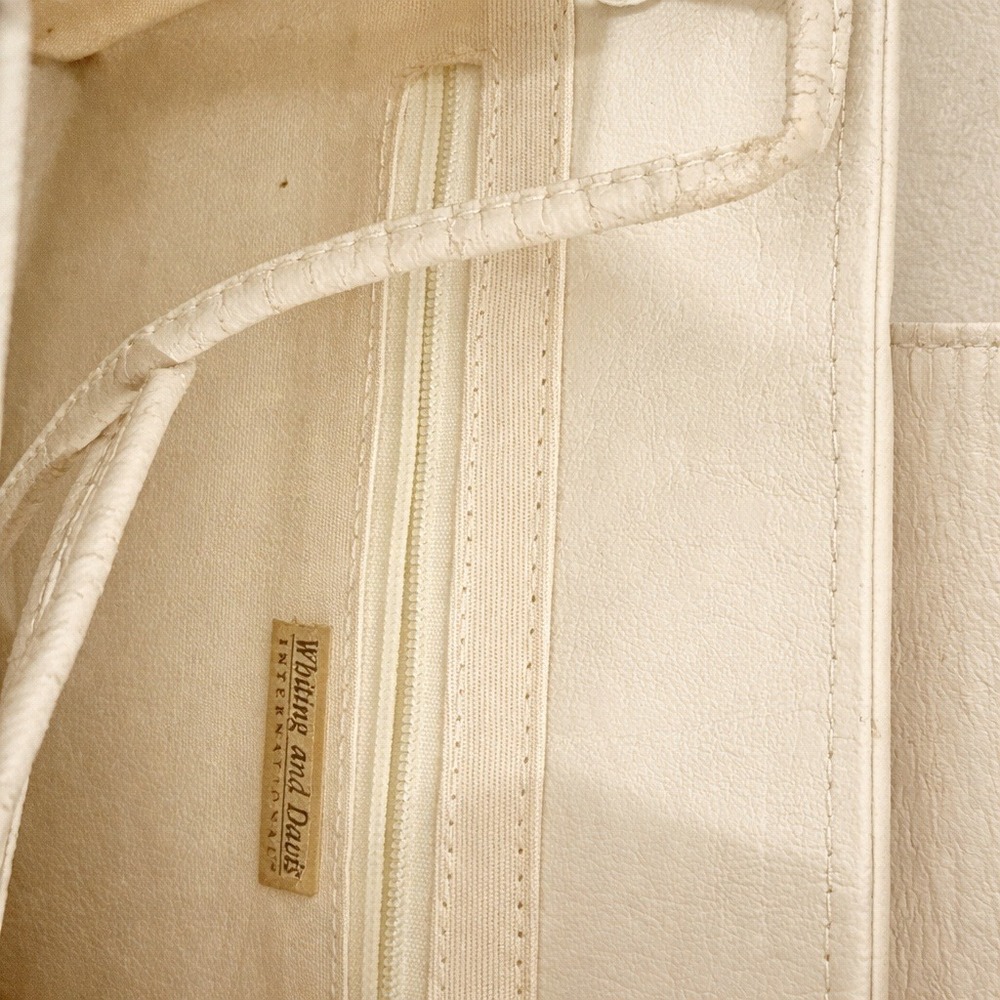 Whiting and Davis Women Clutch Wallet Ivory Faux Leather Snap Travel Organizer L - Picture 4 of 5